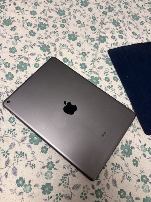 Ipad 9th generation +husa +apple pencil