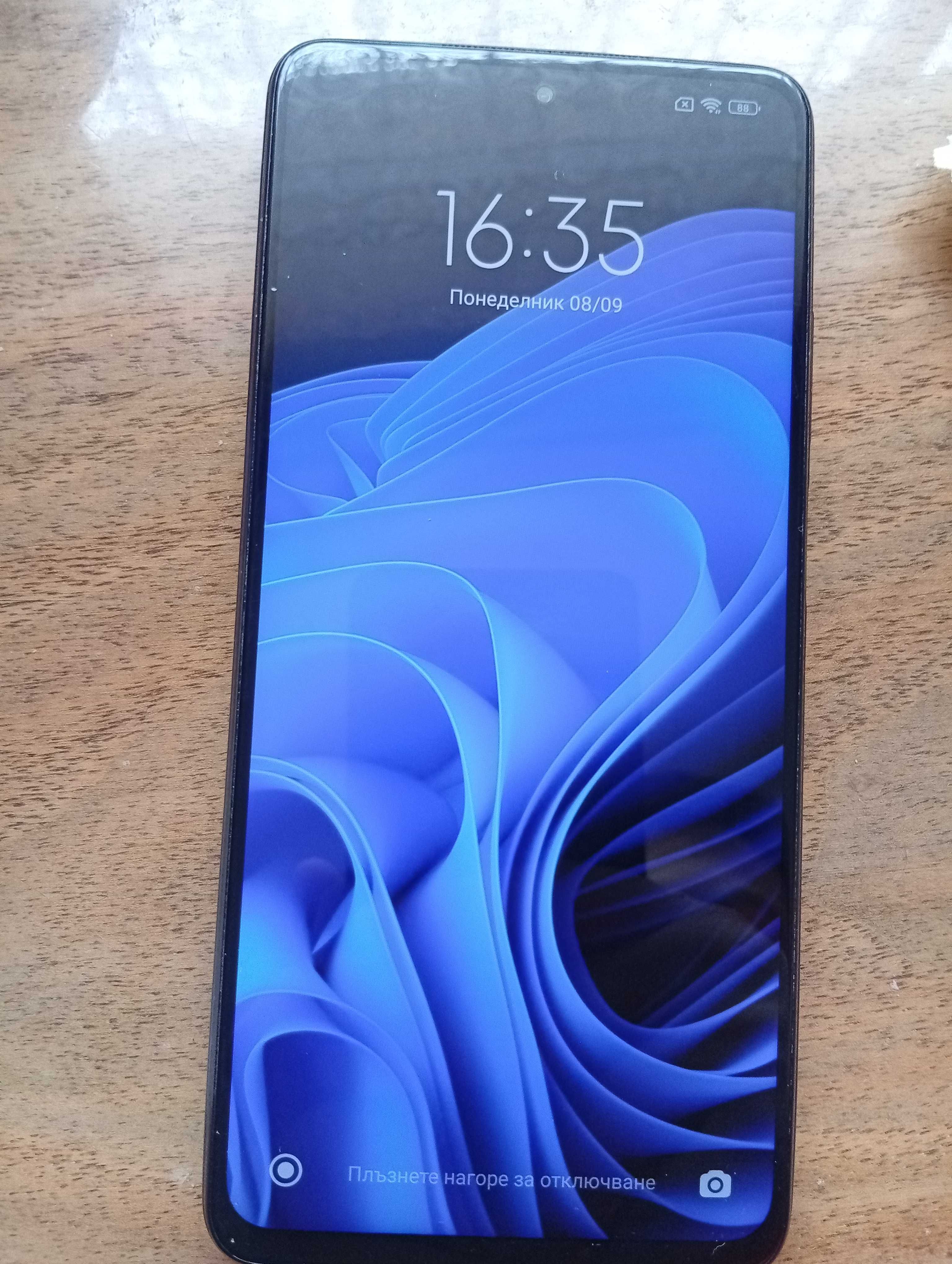 Продавам телефон Xiaomi Mi 10 T Lite