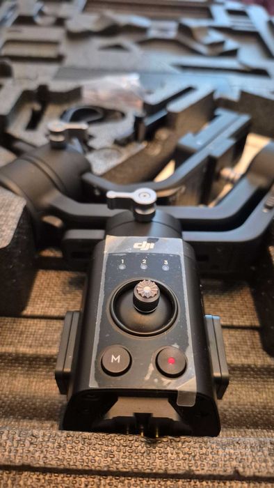 DJI Ronin SC (never used, status is perfect)