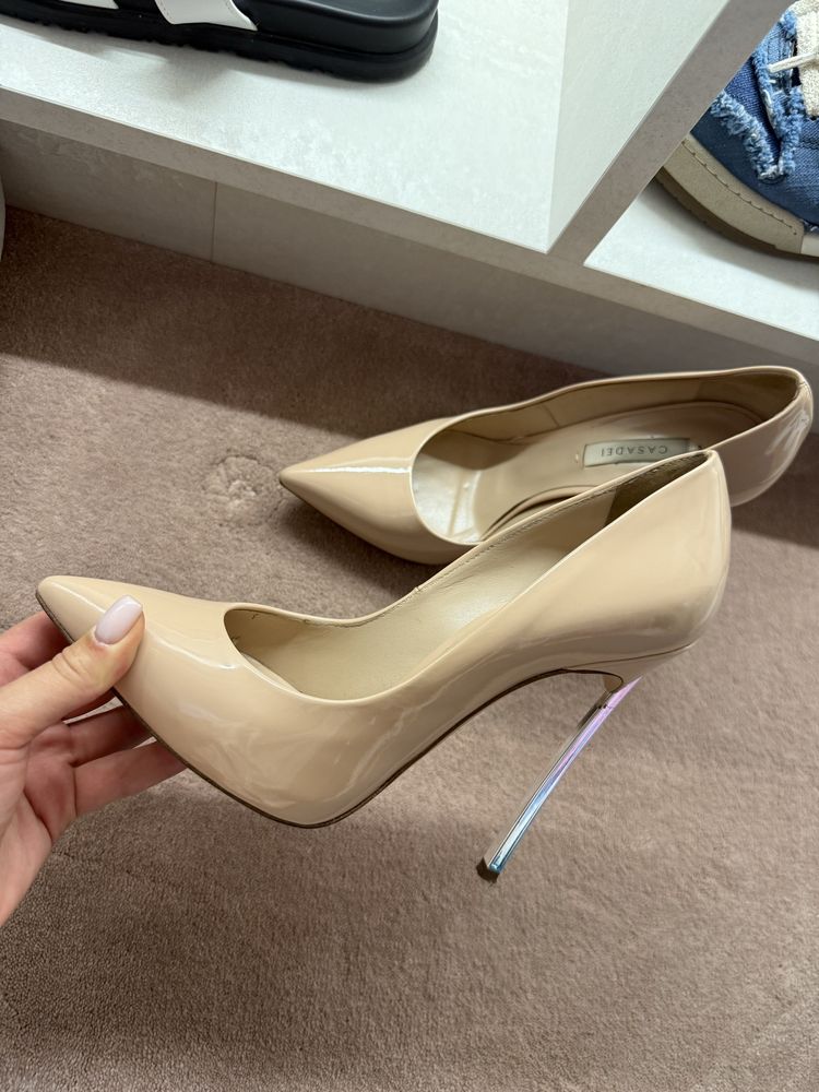 Casadei токчета нови