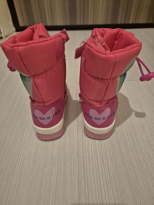 Vând ghete de iarna Agatha Ruiz de la Prafa