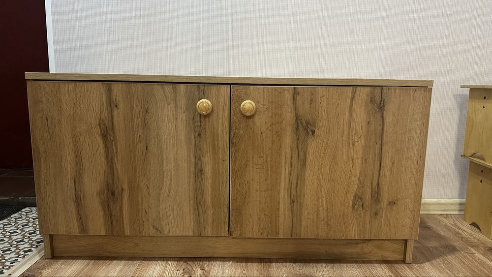 Шкаф- тумба из ЛДСП (цвет дуб)