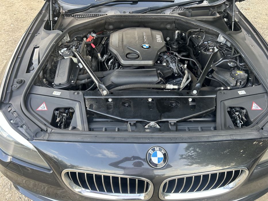Bară spate completă  BMW F11 Facelift 2015