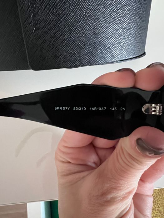 Черни очила Prada