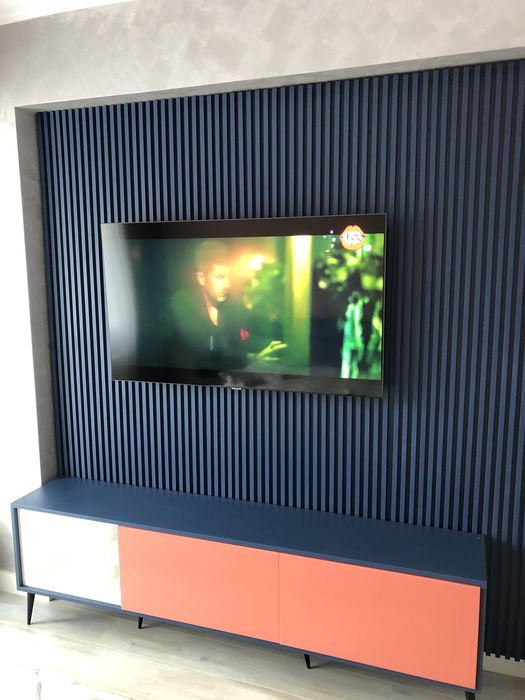 Instalare tv perete . Montaj suport tv