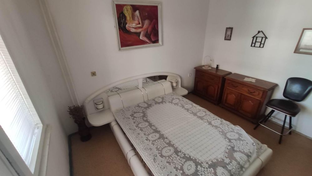 Дава се под наем Двустаен апартамент в Бургас, Възраждане - 90 кв.м за 357 € - Снимка #5