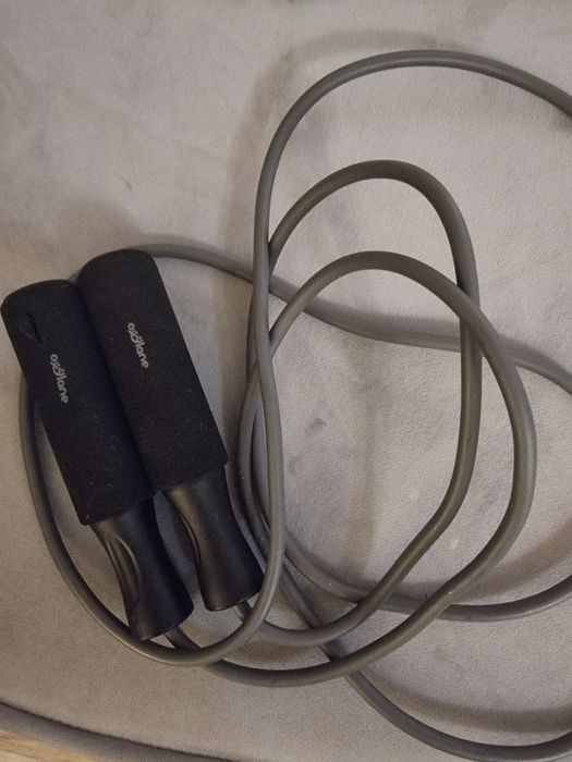 Въже за скачане от Decathlon ново