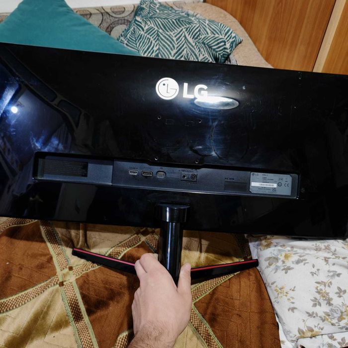 Monitor gaming LG 29 inch