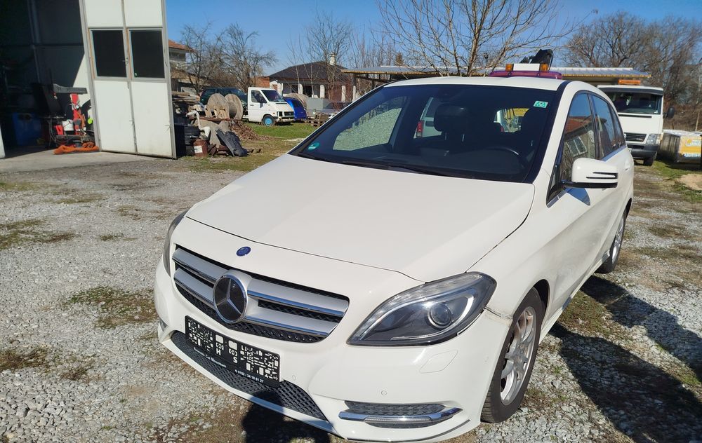 Мерцедес В 180 2013