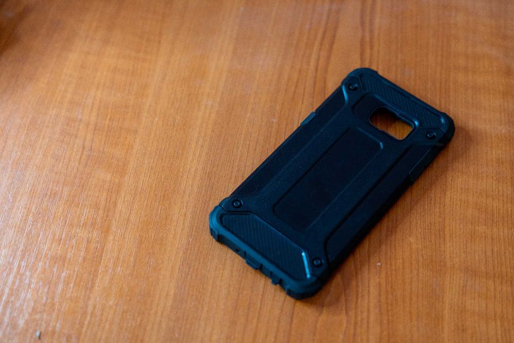 Husa Galaxy S7 Edge (Rezistenta ridicata la cazaturi)