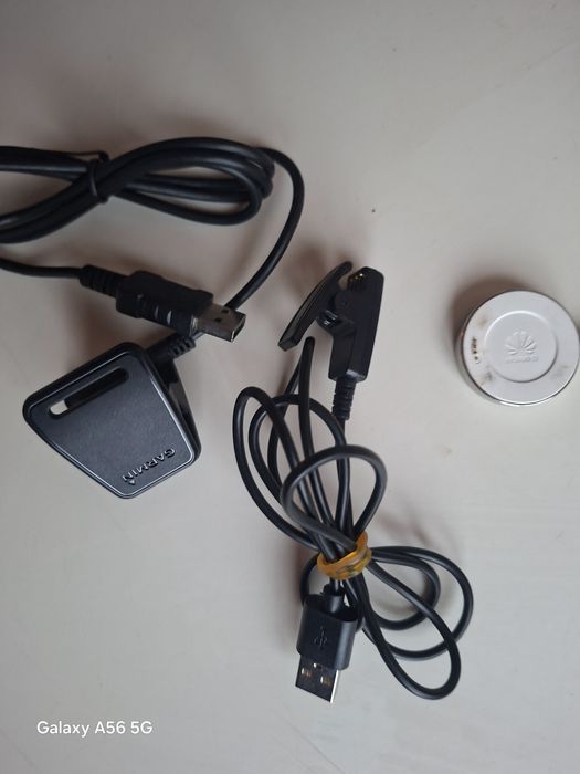 Vand incarcatoare ceasuri