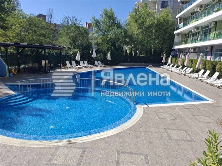 Продава се Двустаен апартамент в к.к. Слънчев бряг - 68 кв.м за 912 €/кв.м - Снимка #11
