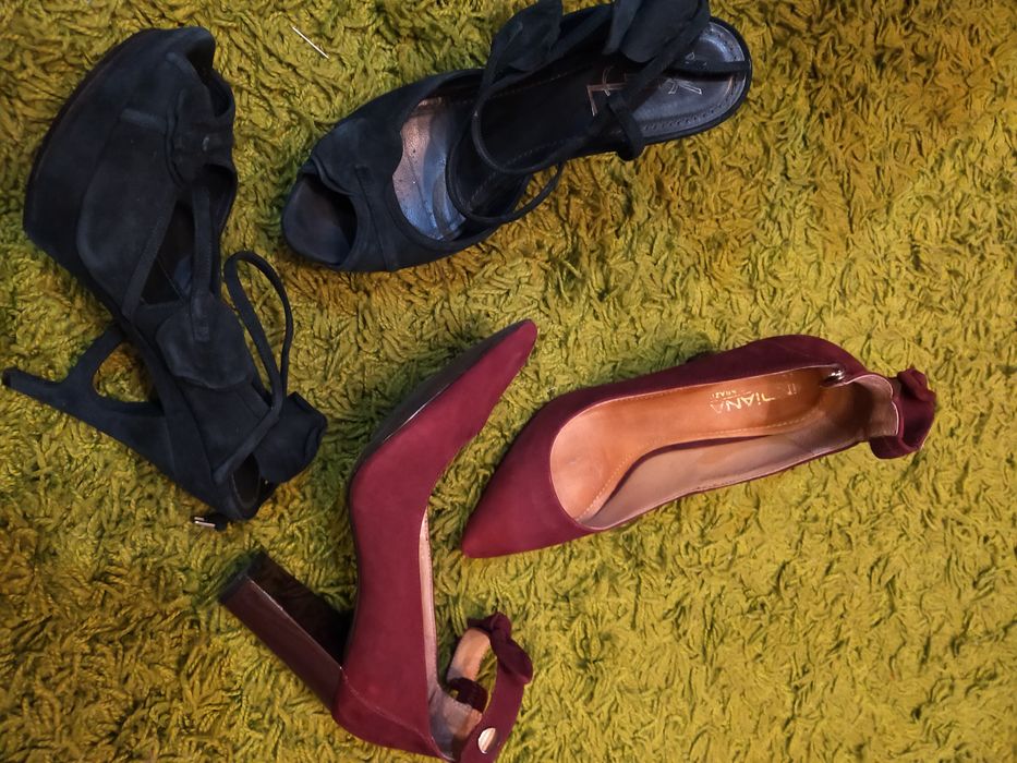 Обувь  женская  .