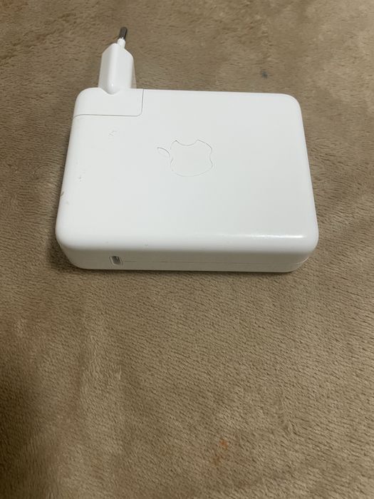 Incarcator/Adaptor apple usb C 140 w
