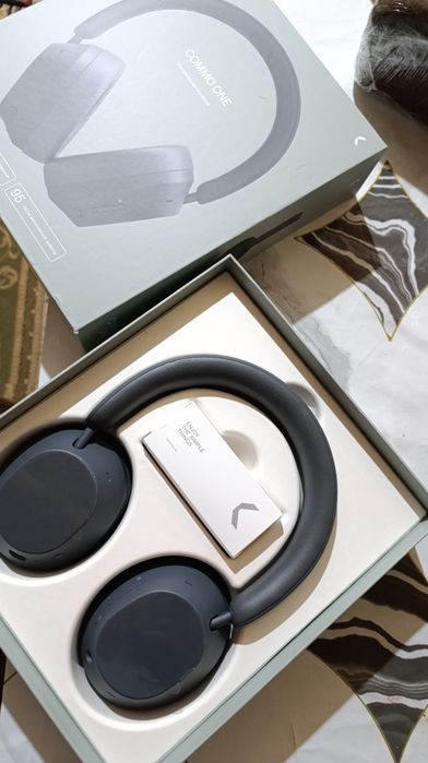 Беспроводной наушник Новый