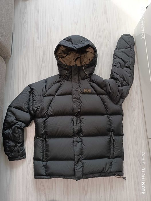 Helly Hansen'' оригинално мъжко зимно пухено яке Л размер