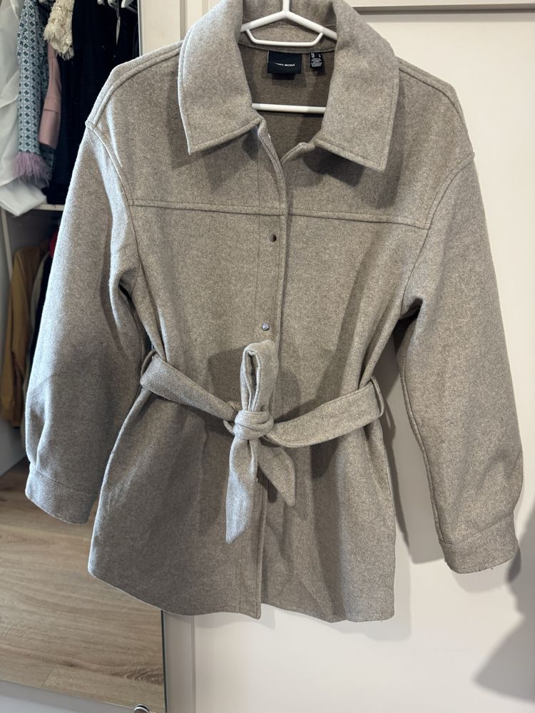 Палто с колан Vero Moda