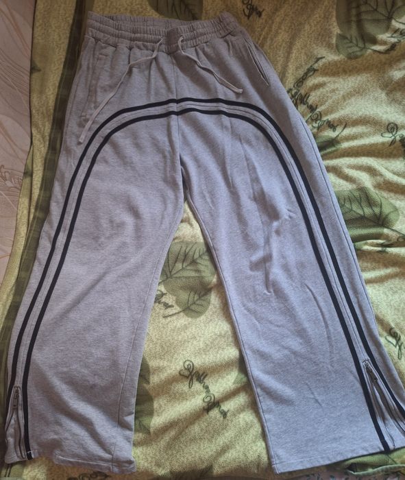 racer worldwide track pants