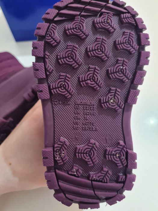 Vând cizme de zăpadă, fetiță, de la Decathlon, mărimea 23n