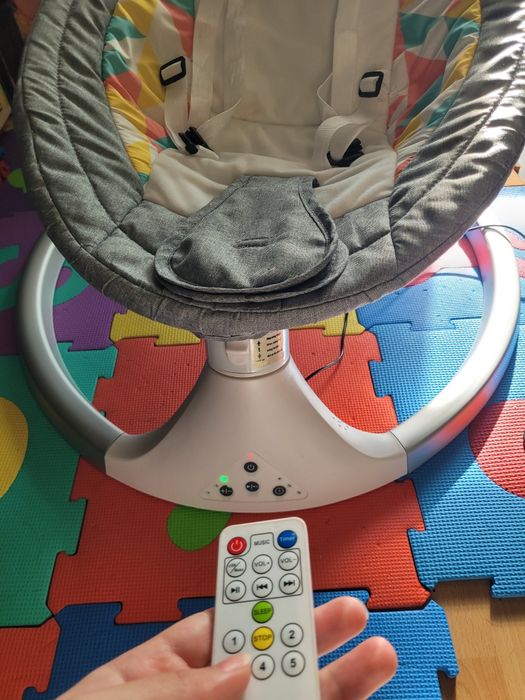 Balansoar electric bebeluși