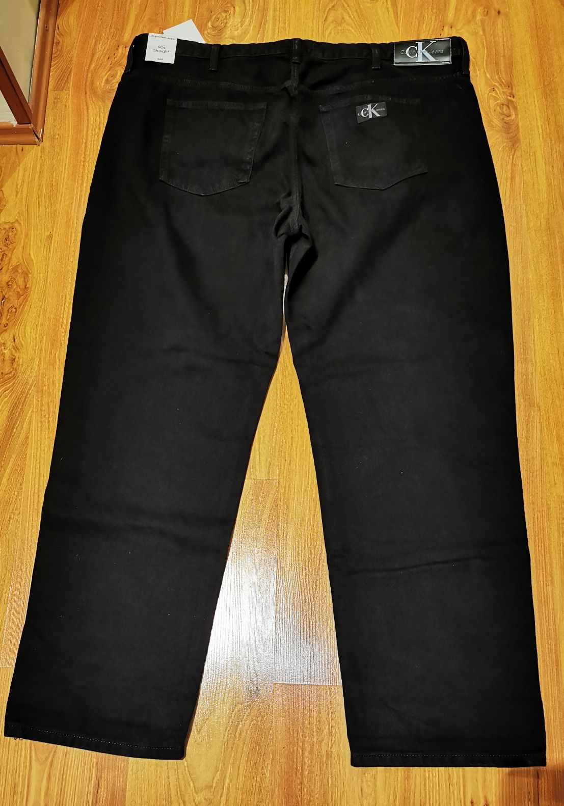 Calvin Klein Jeans, bumbac, mar 42-44 (118 cm.talie),noi (cu eticheta)