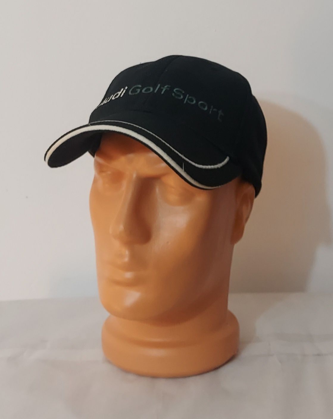 Sapca nouă Audi Golf Sport Snapback black, 100% lână, One Size