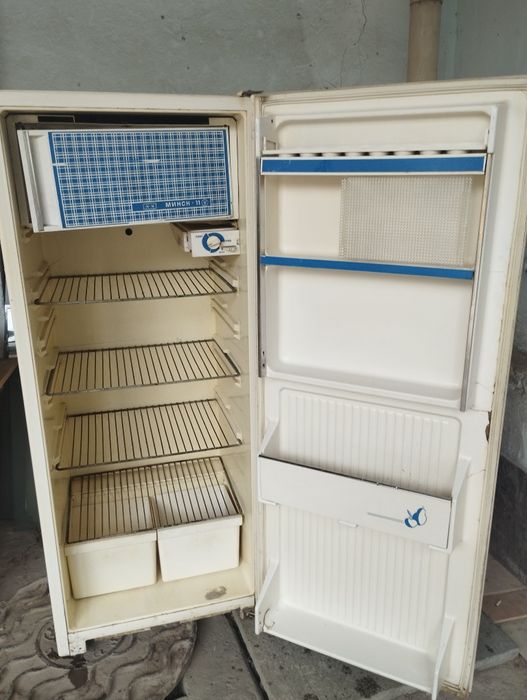 Продаю холодильник