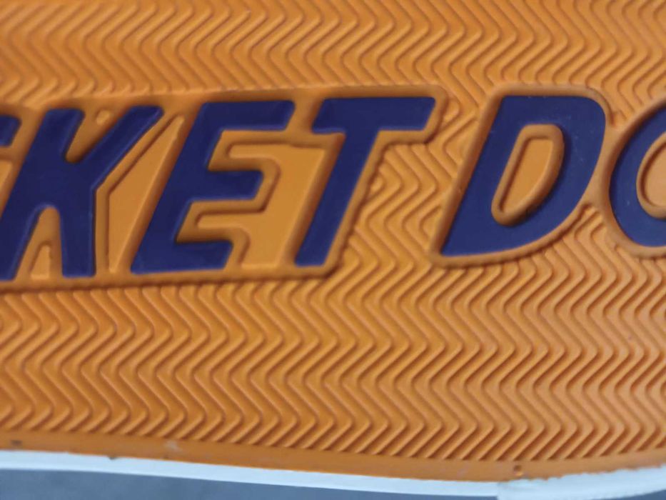 Rocket dog -Сникърси 39 номер