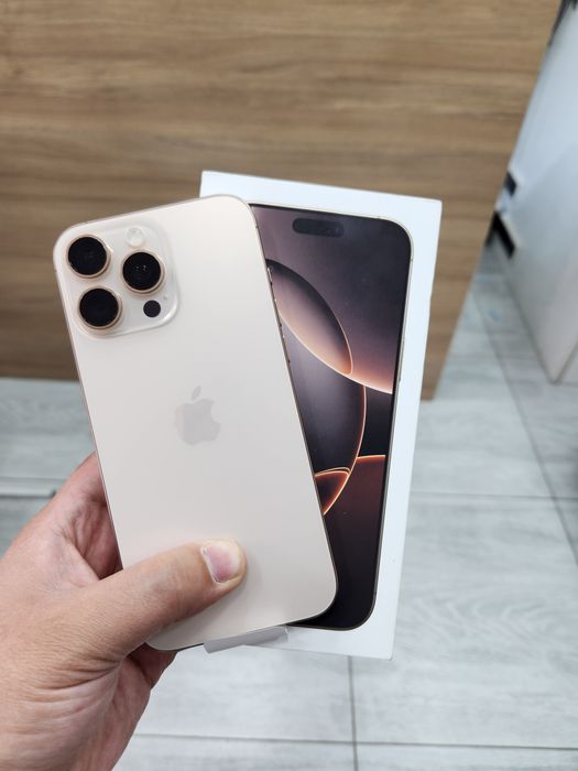 Iphone 16 pro max 100% 1.030