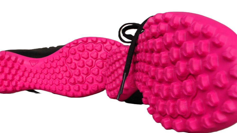 Ghete fotbal sintetic NOI Adiadas Predator Accuracy marimea 38