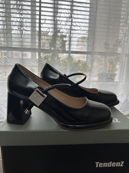 Официални обувки Tendenz, 39 номер с подарък чанта