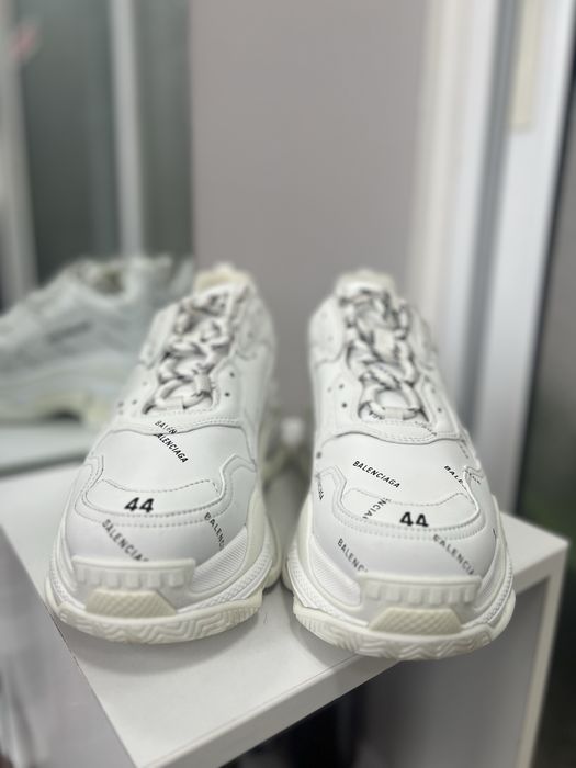 Balenciaga Triple S