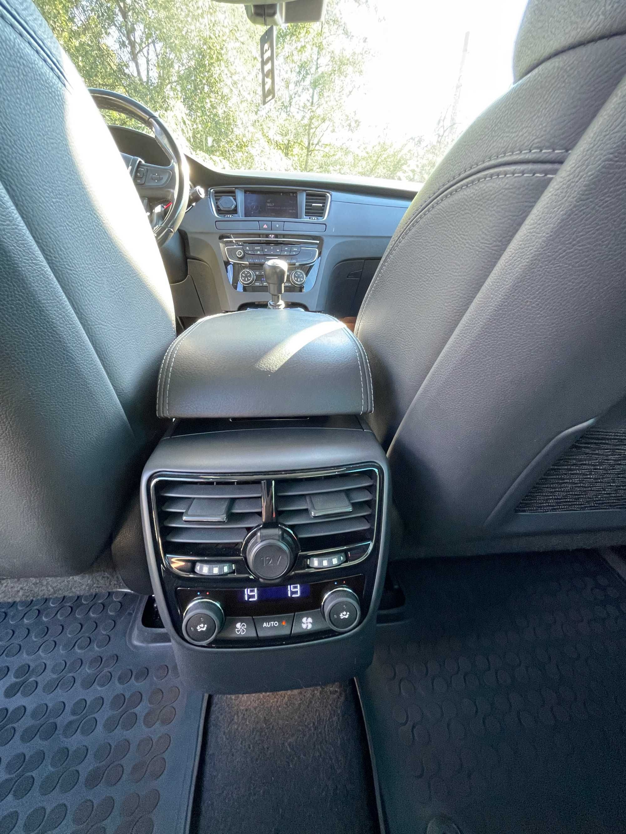 Vând auto PEUGEOT 508 SW