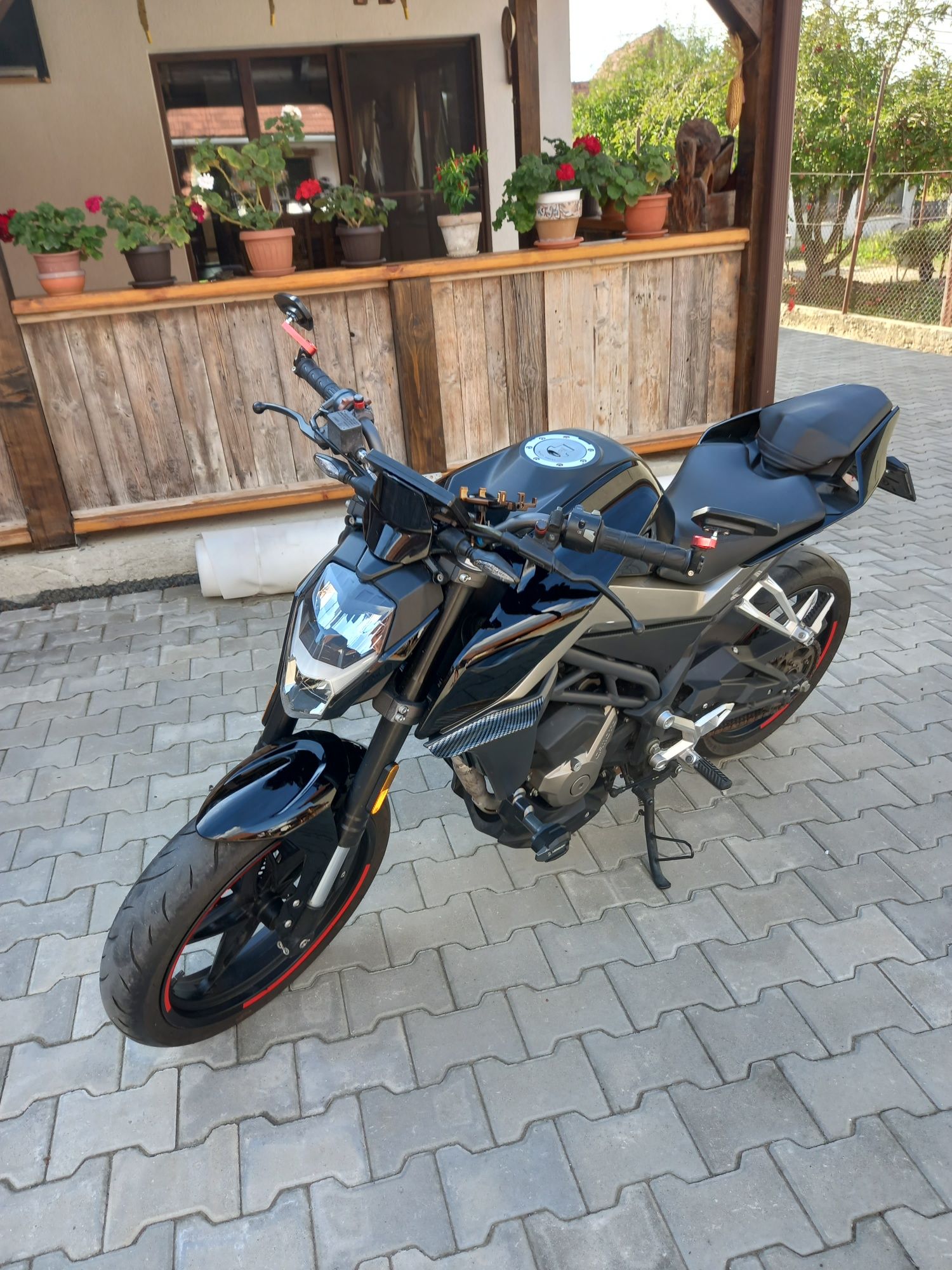 Vând Cf Moto 250c.m³.