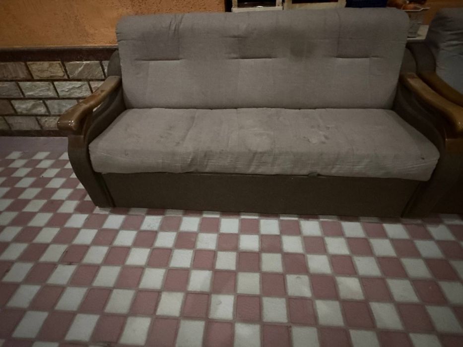 Диван кресло сотилади