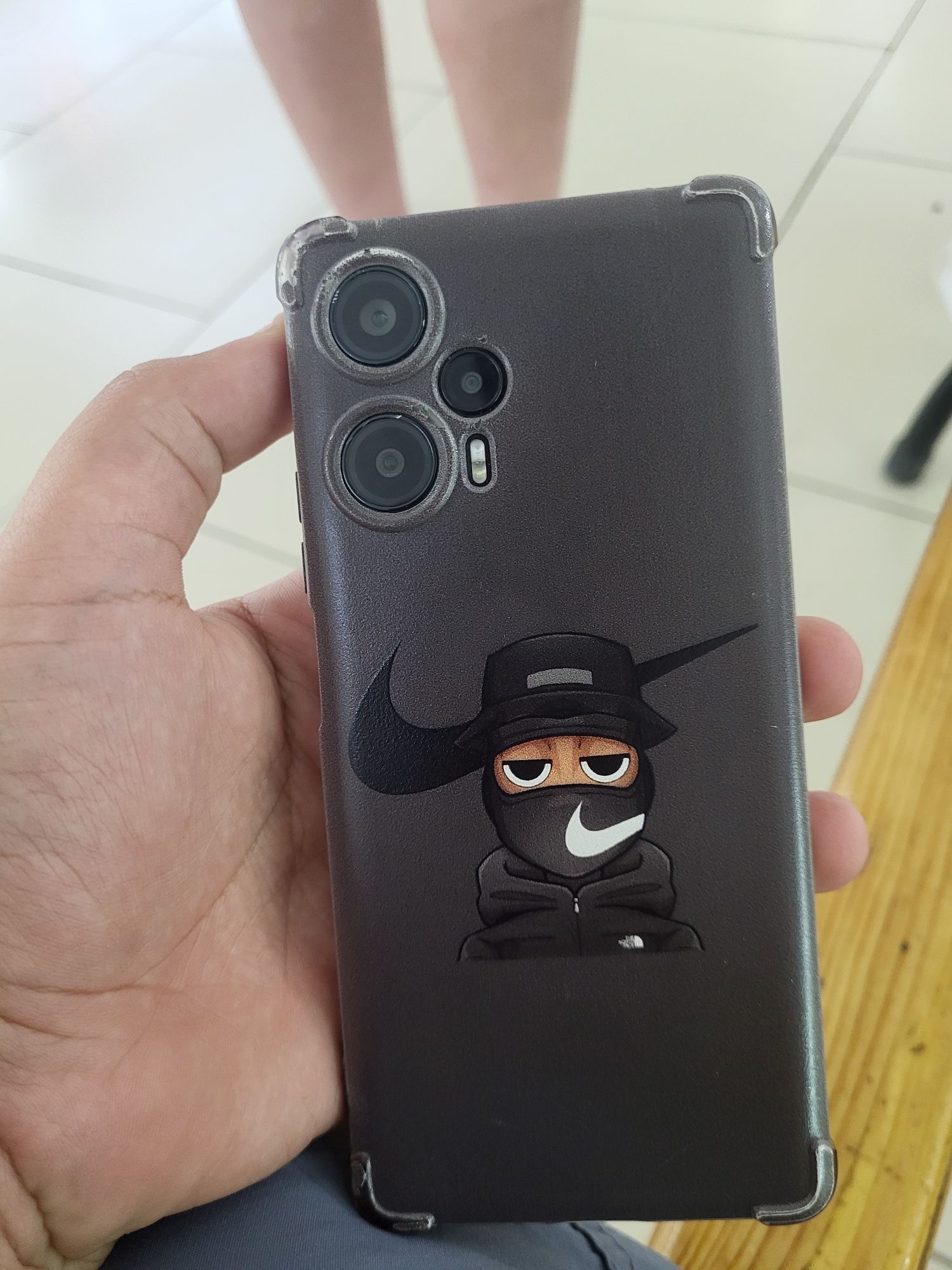 Продам Poco f5 12/256