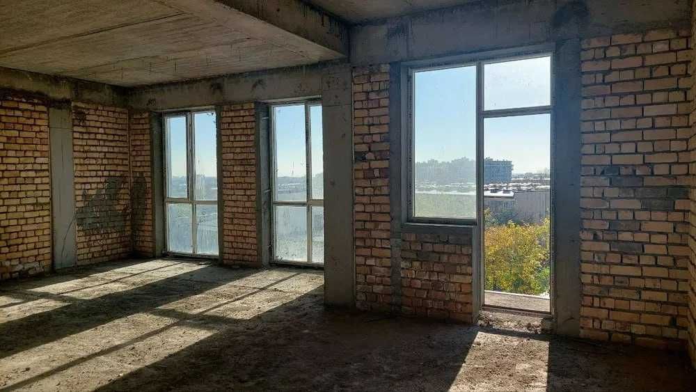 кадышева Метро Олмос зор нархда коробка Жк Sun City 2хона 69м2;