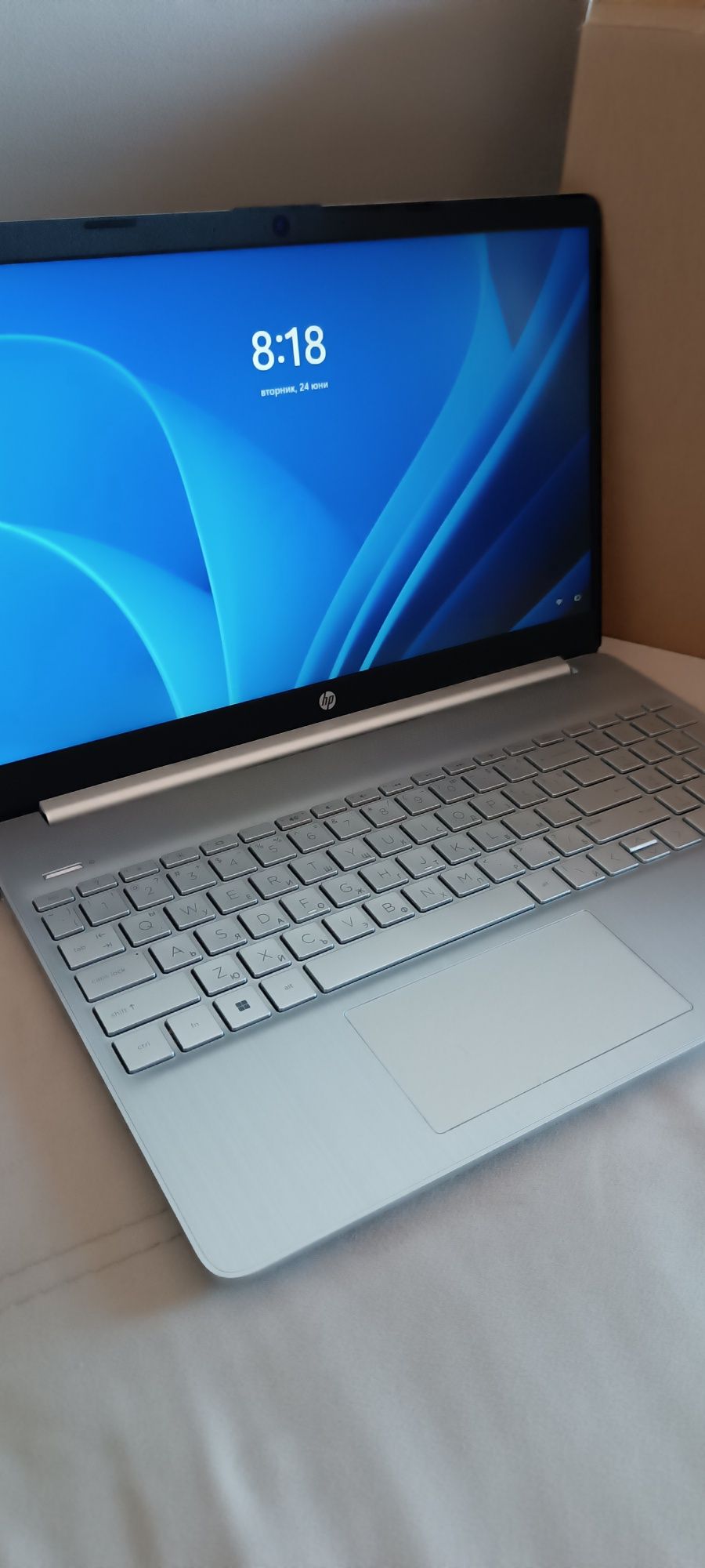 Лаптоп HP 15s-fq0000nu