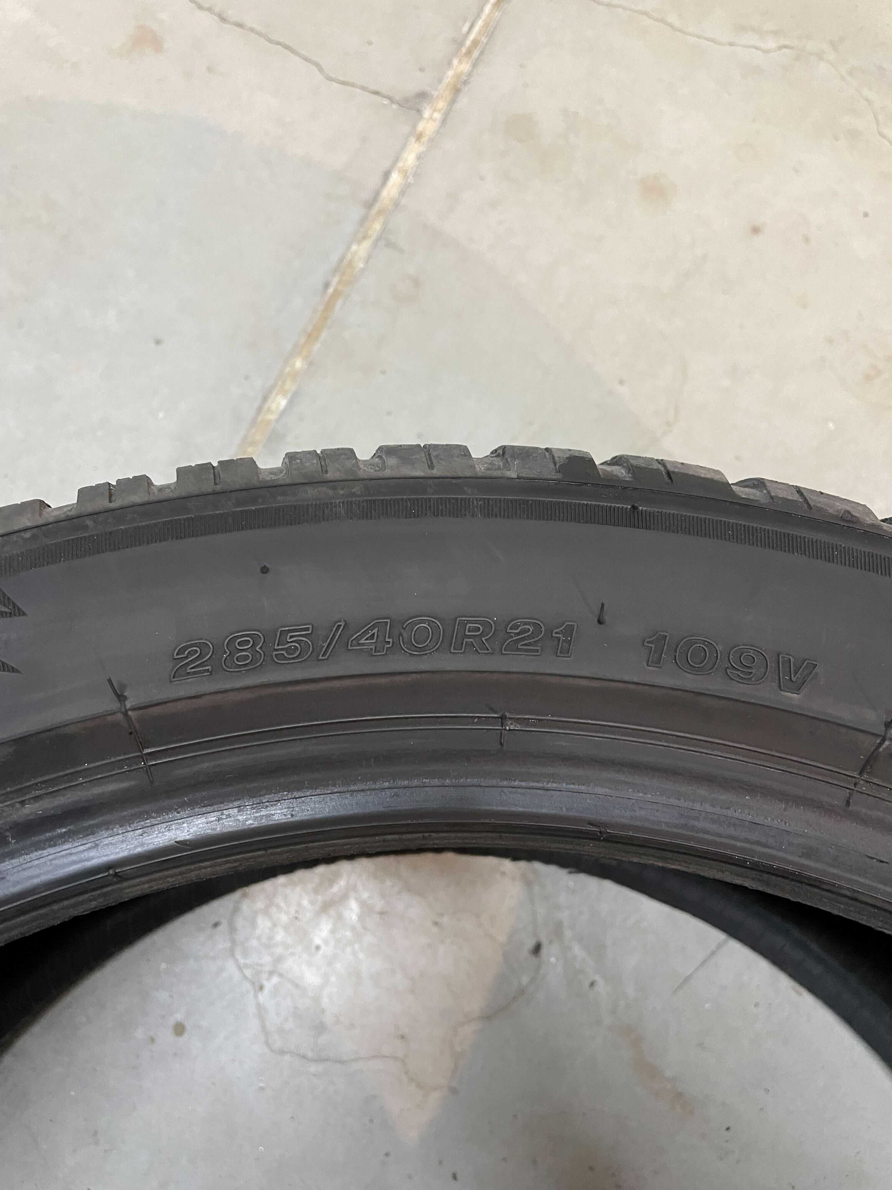 Bridgestone - 285/45/21 - 2820 - 3бр