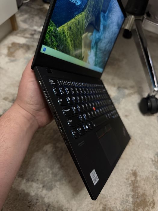 Срочно ! Lenovo X1 sensor i5 IT Trading Dasturlash oyin ofis