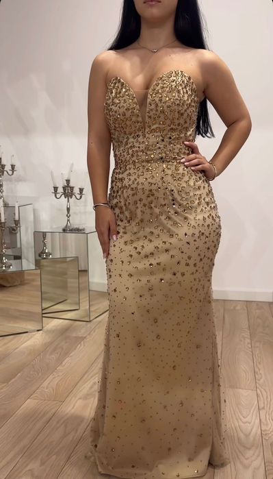 Rochie de seară elegantă