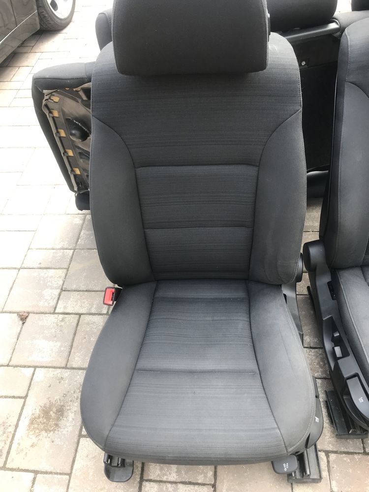 Interior textil impecabil BMW E 60 LCI Limuzina