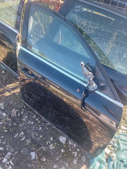 Предна дясна врата за Audi A4 B8/Ауди А4 Б8 2007-11 Седан със стъкло