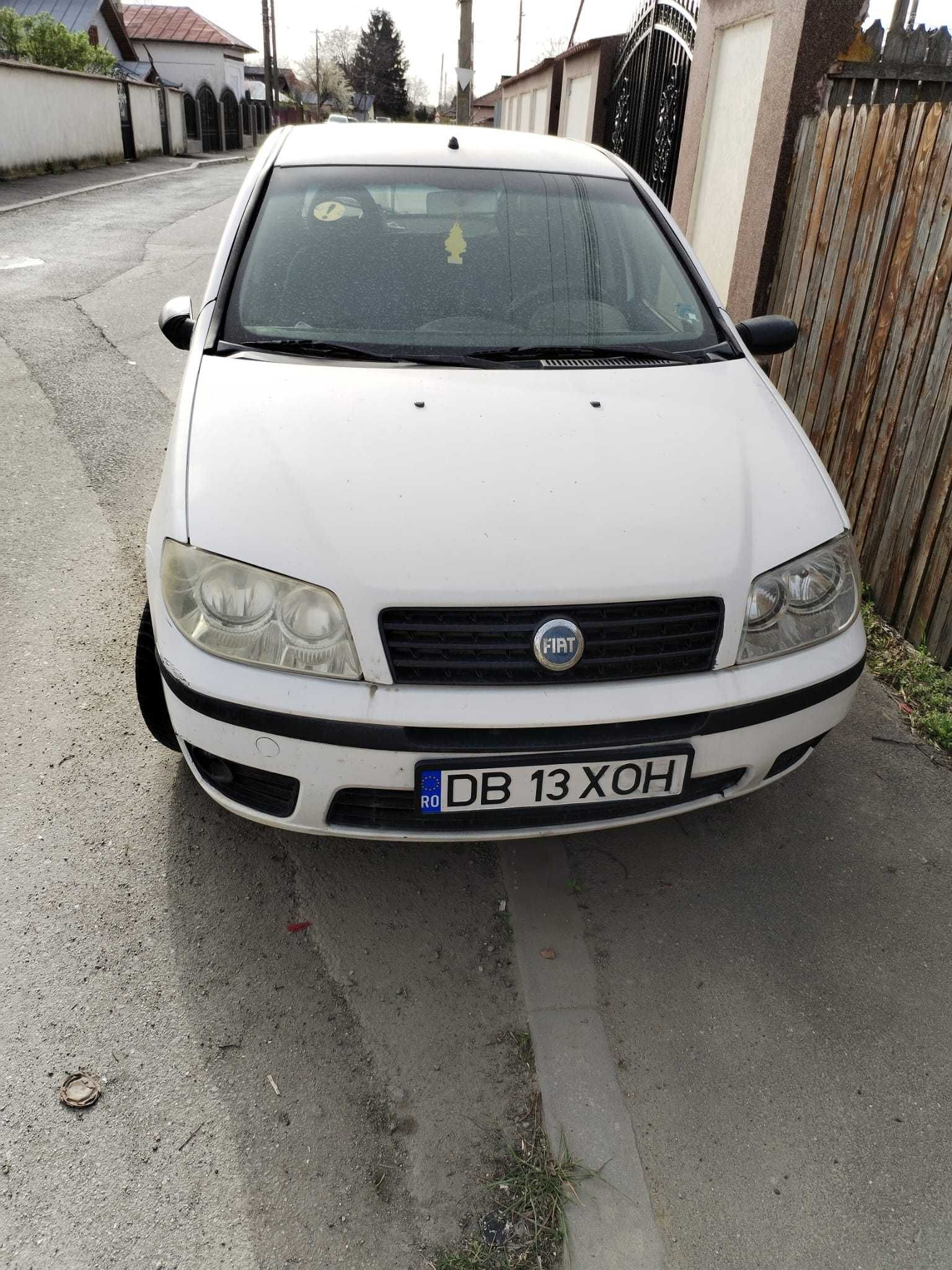 Vând Fiat punto 1.3 diesel an 2005