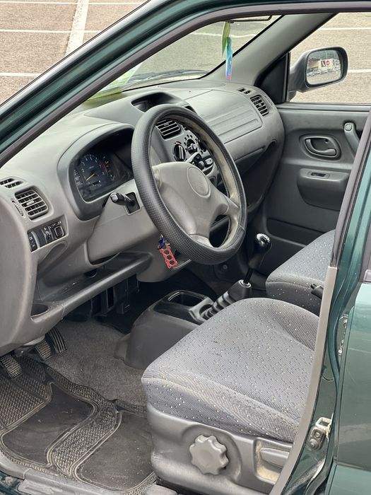 Vand suzuki ignis 4x4 1.4 benzina.