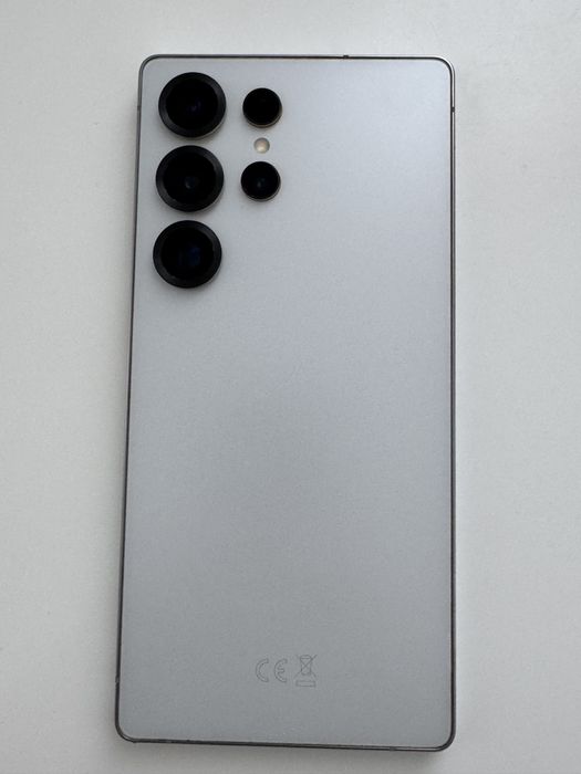 Samsung Galaxy S25 Ultra 256GB, 5G, 12GB RAM, Dual SIM