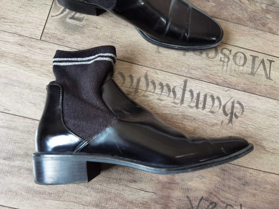 Дамски лачени обувки тип чорап отгоре 41 номер марка Zarabasic