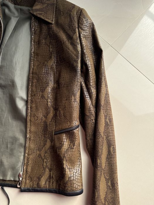 compleu fusta cu geaca