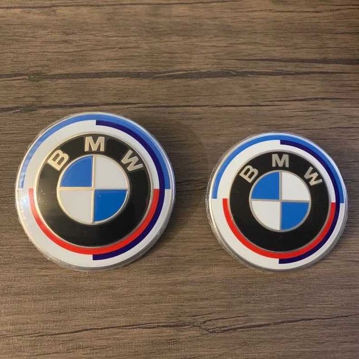 Set 7 Embleme Aniversare BMW 50 de ani Capota Portbagaj Jante si Volan