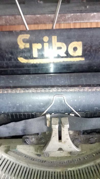 Пишеща машина Еrika